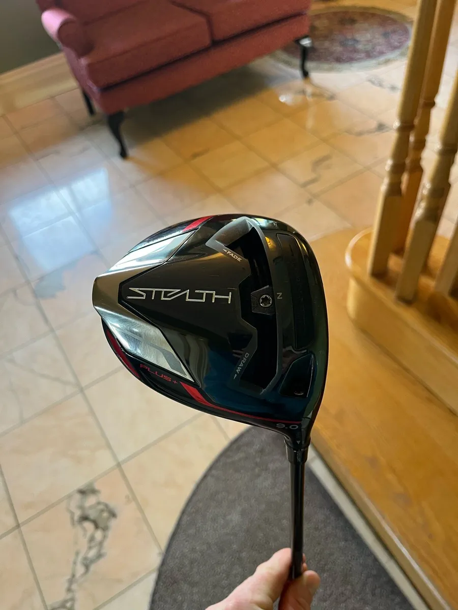 TaylorMade Stealth Plus Driver X-Stiff - Image 2