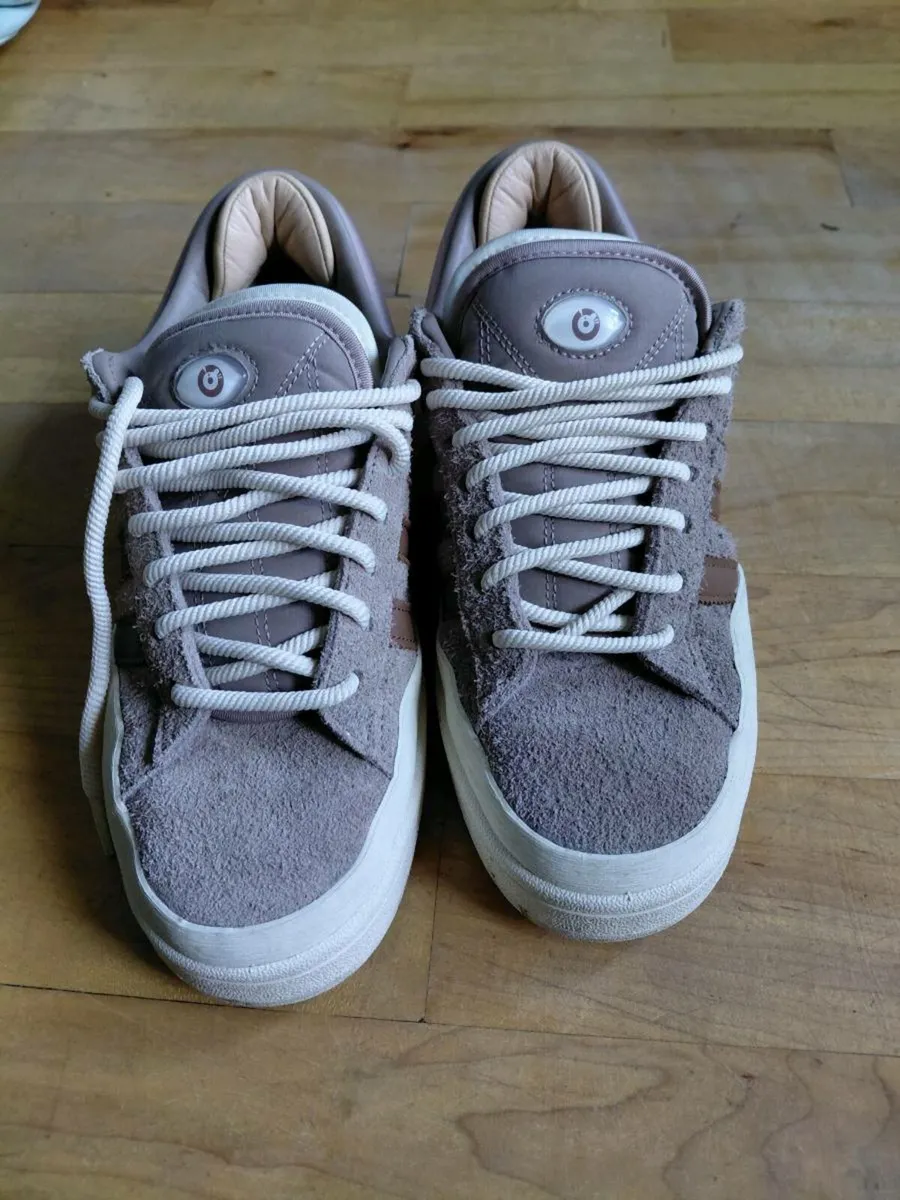 Bad bunny Adidas  trainers - Image 2