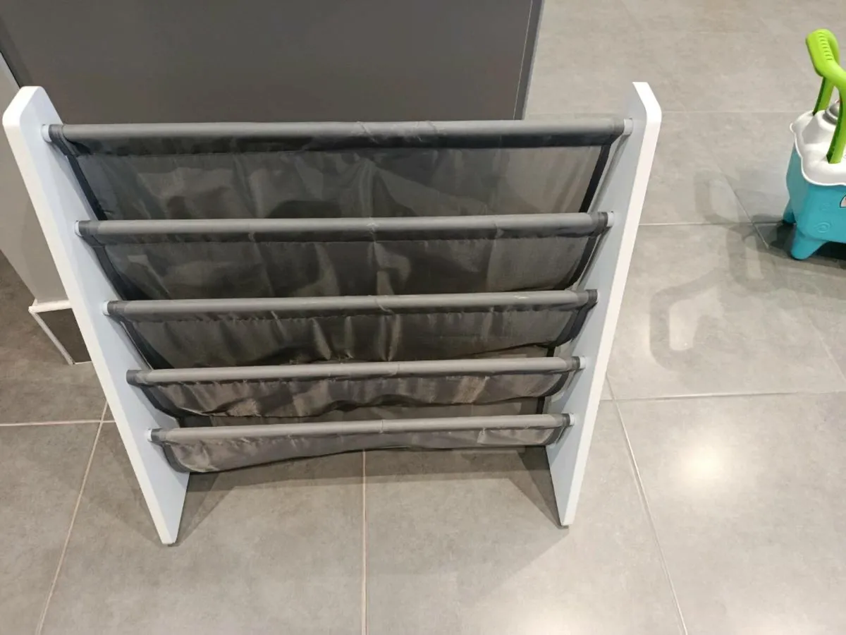 Kids library - Image 1