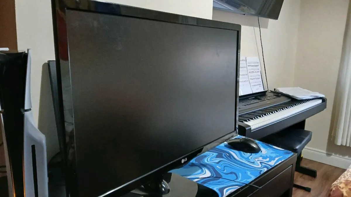 Lg monitor - Image 2