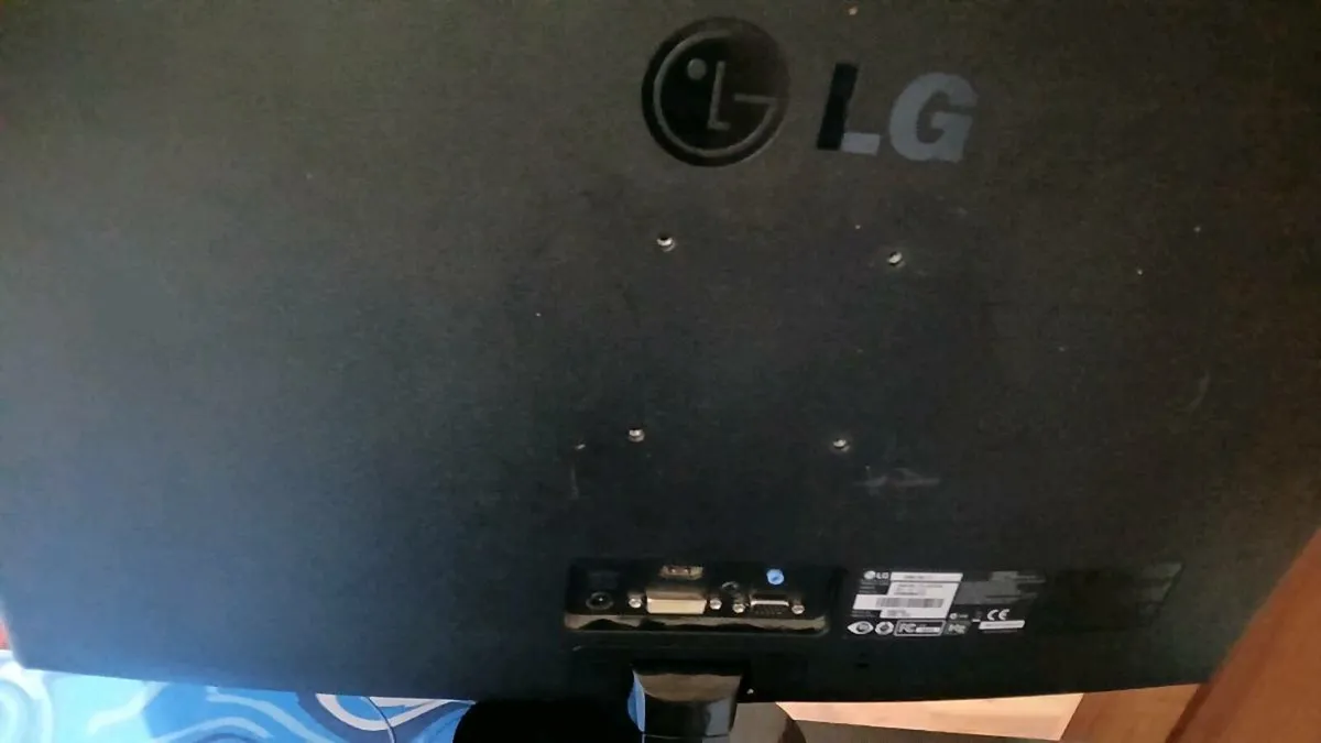 Lg monitor - Image 4