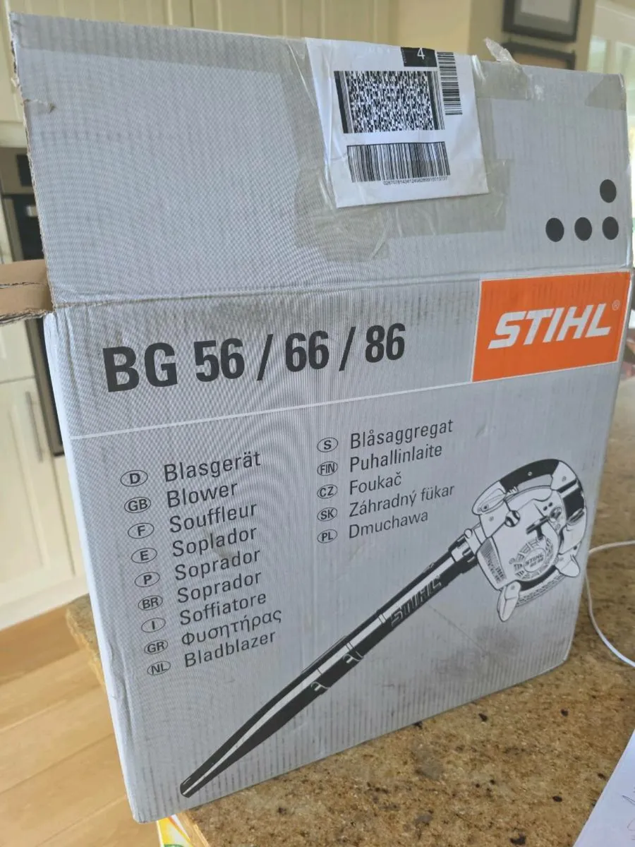 Stihl leaf blower - Image 1