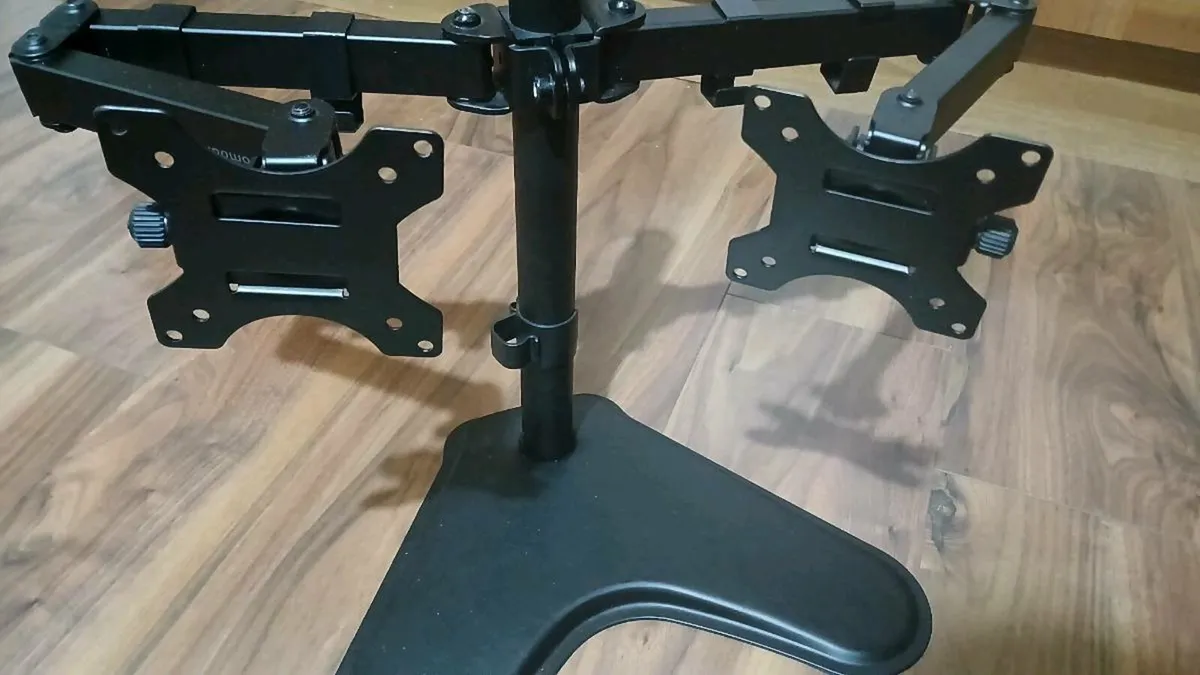 Dual monitor stand - Image 1