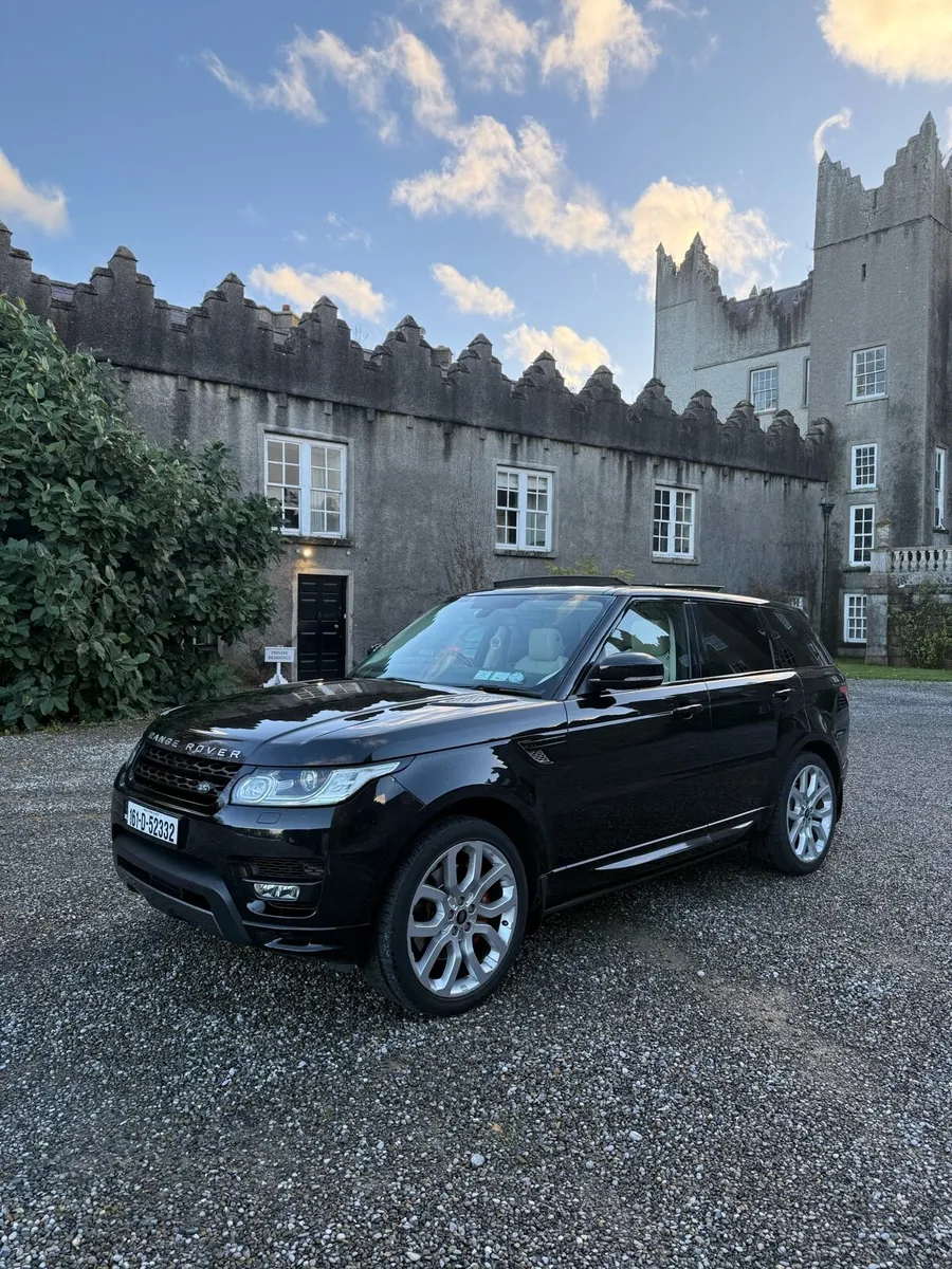 RangeRover Sport Low Miles Autobio Panoramic Roof - Image 4