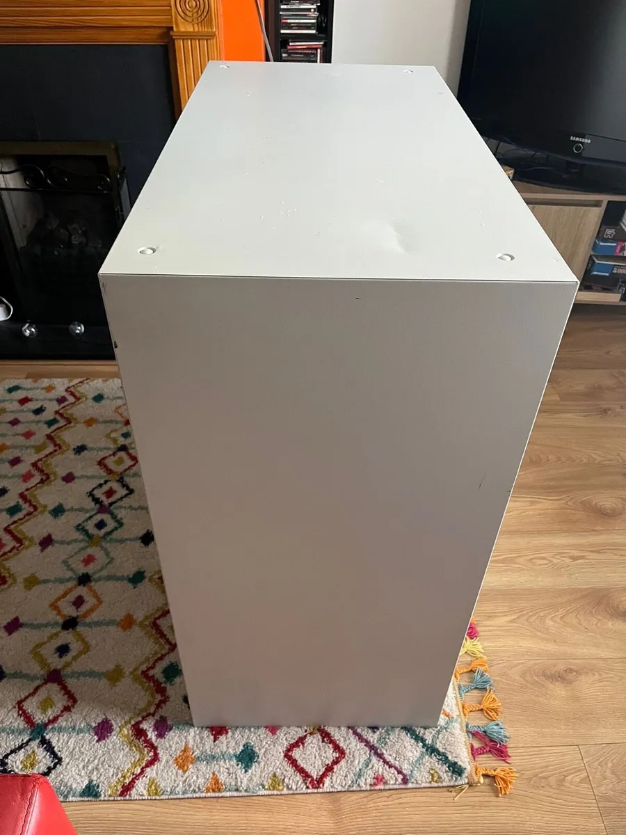 Free filing cabinet - Image 3