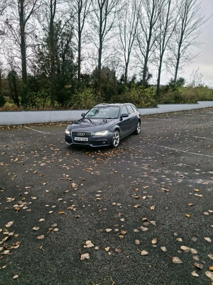 Audi A4 Estate - Image 2