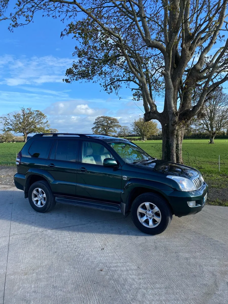 Toyota landcruiser - Image 2