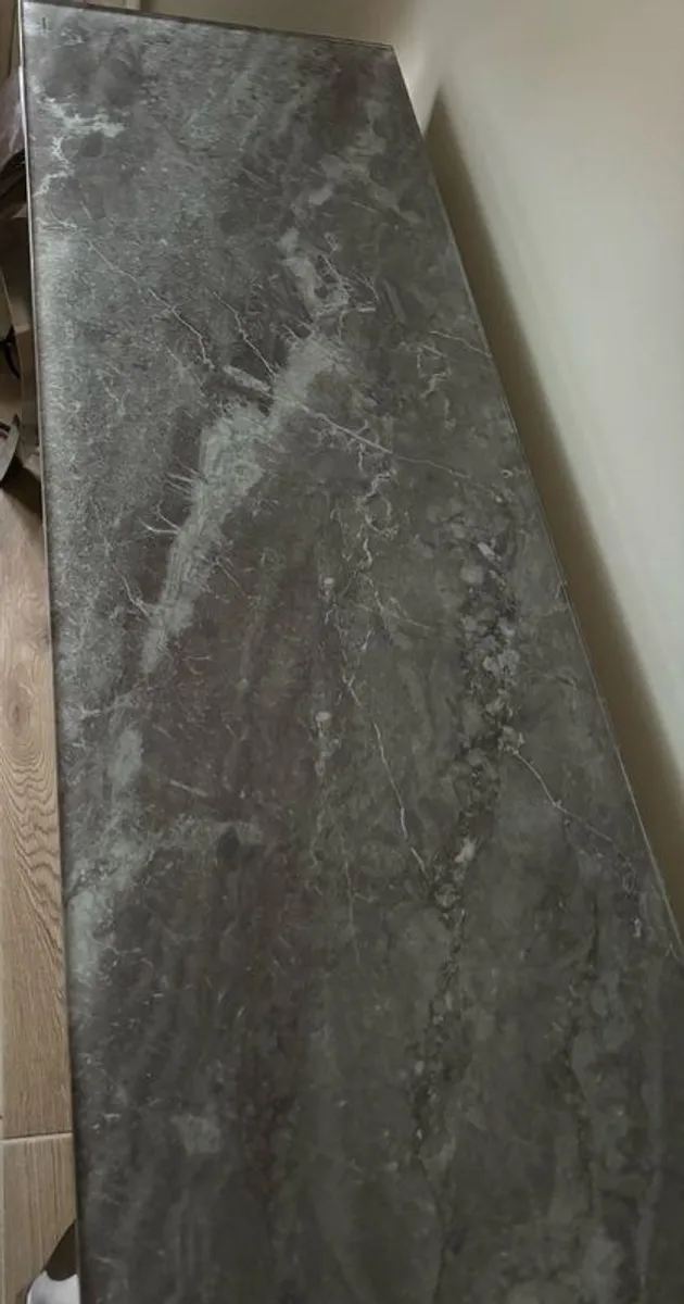 Console Table - Image 3