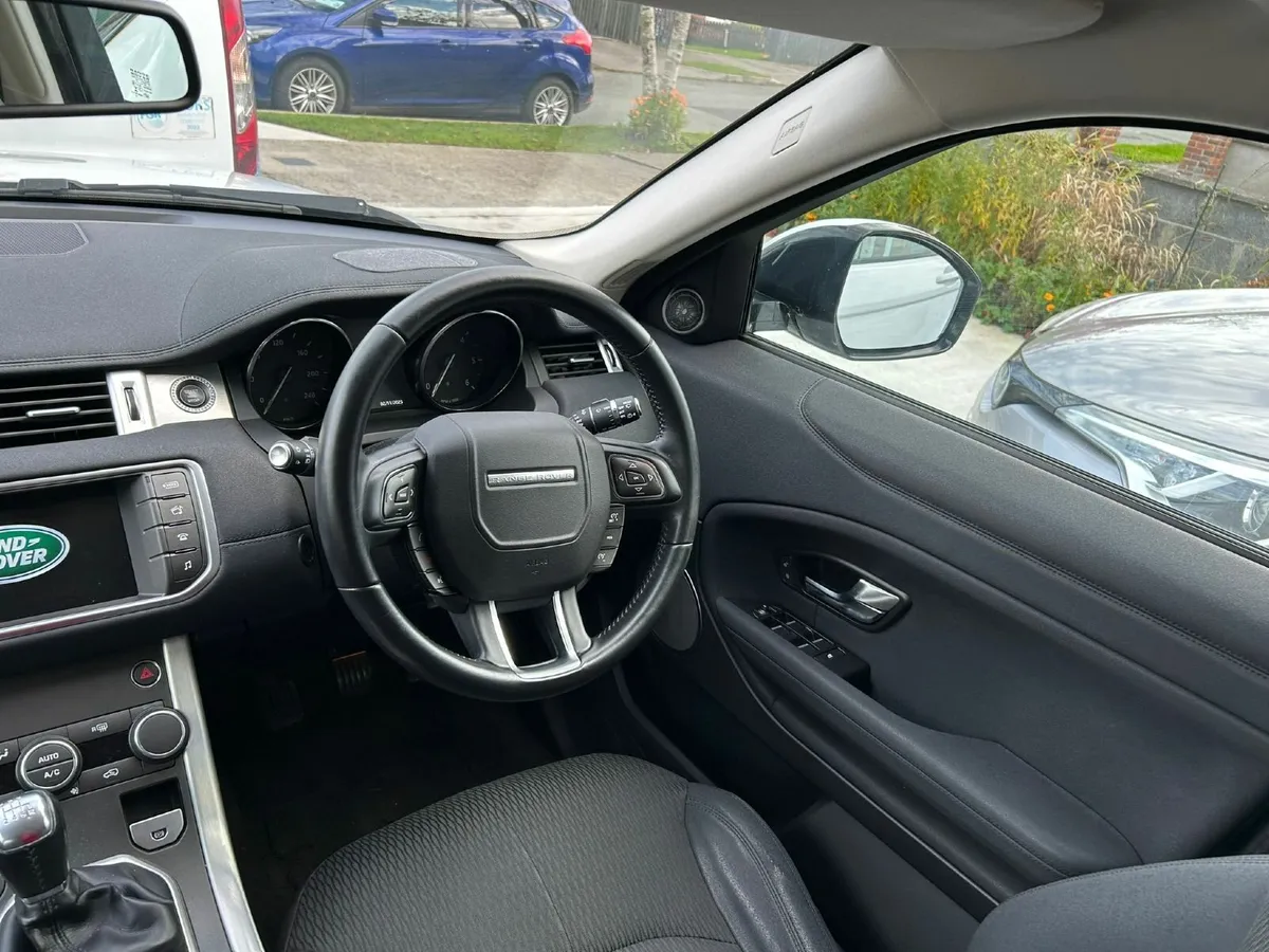 Range Rover Evoque 2016 - Image 2