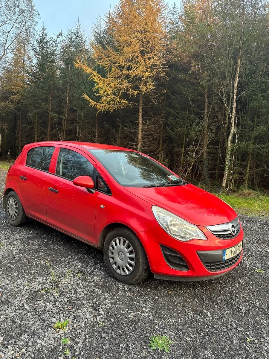 Corsa - Image 1