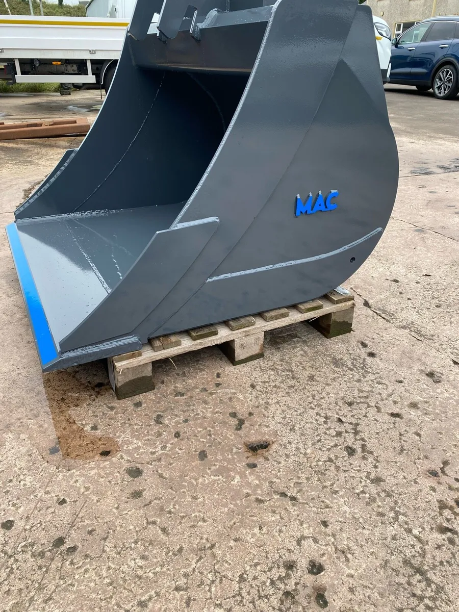 4ft digger bucket - Image 1