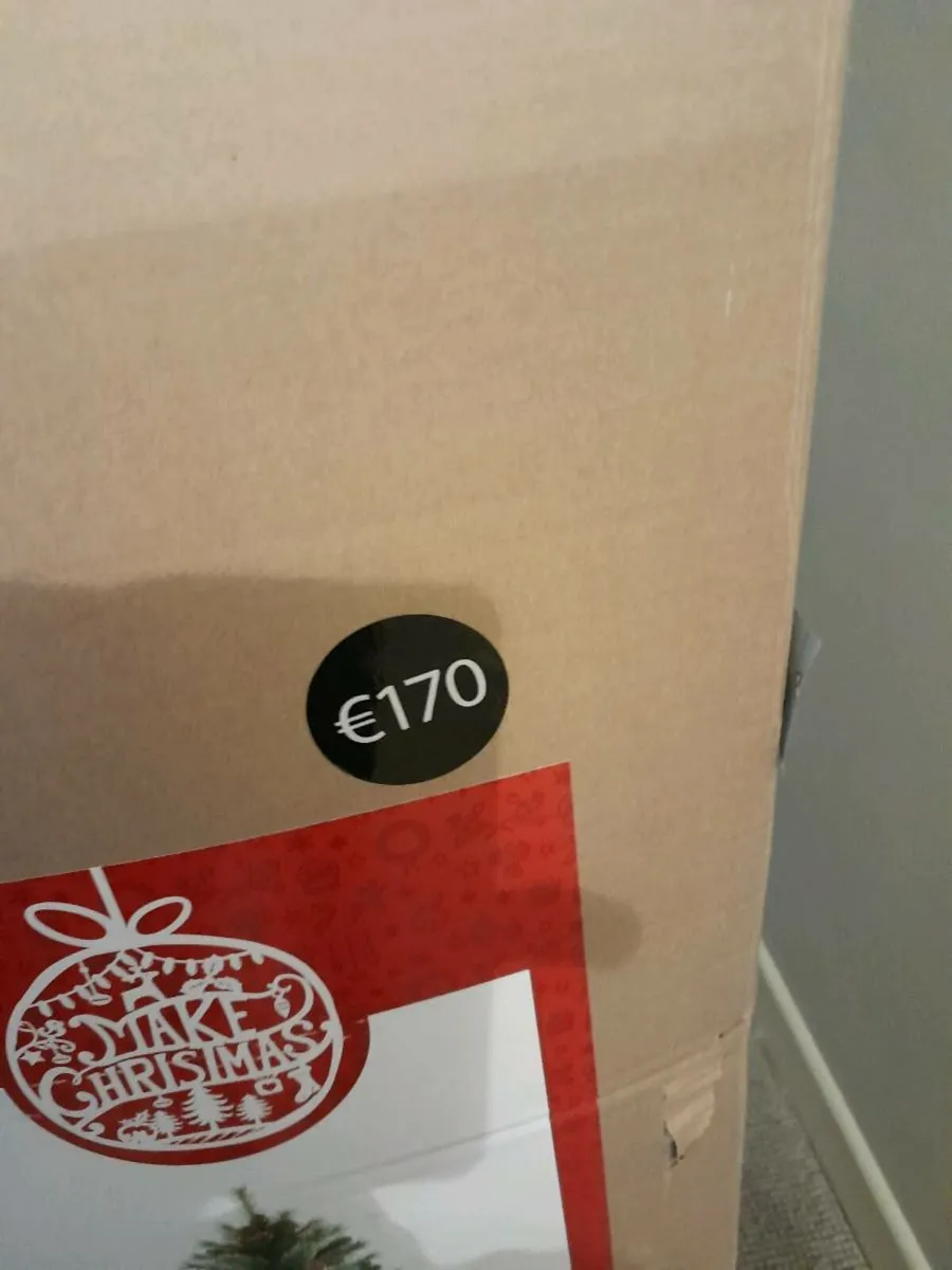 Christmas tree - Image 2