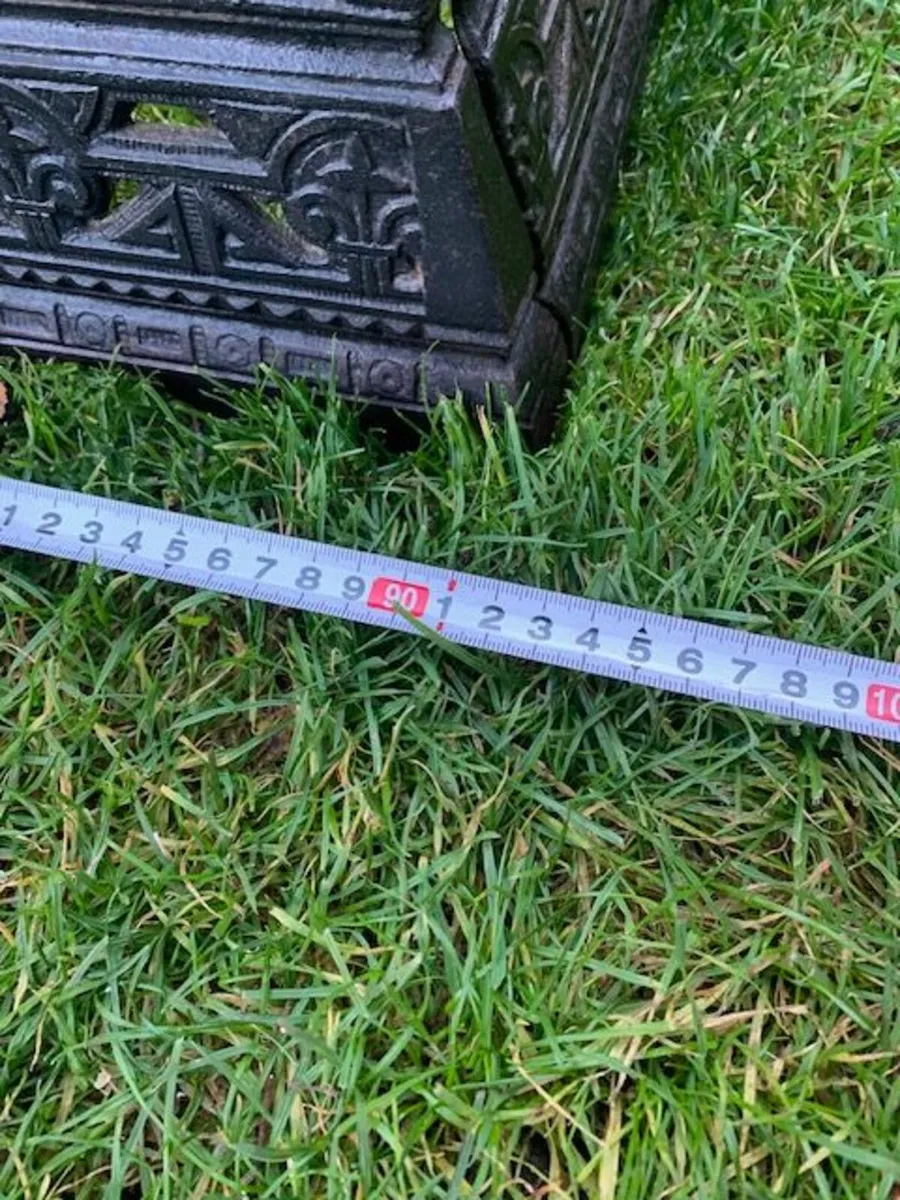 Cast iron Fender (Victorian) - Image 4