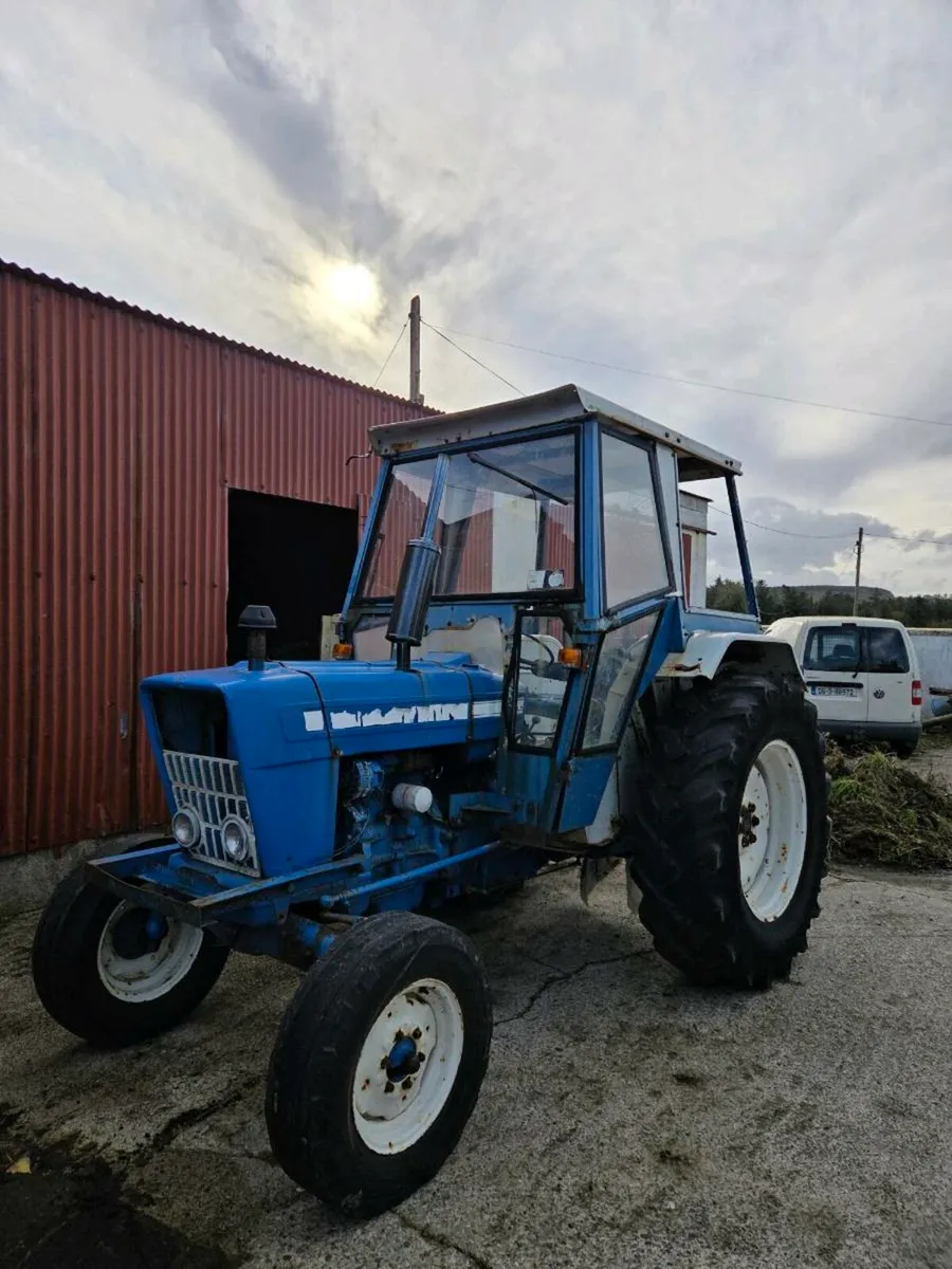 Ford 4000 Tractor - Image 1