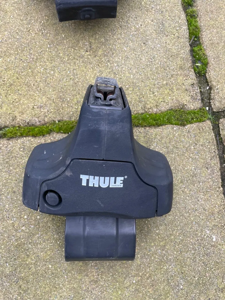 Thule roof rack feet - Image 4