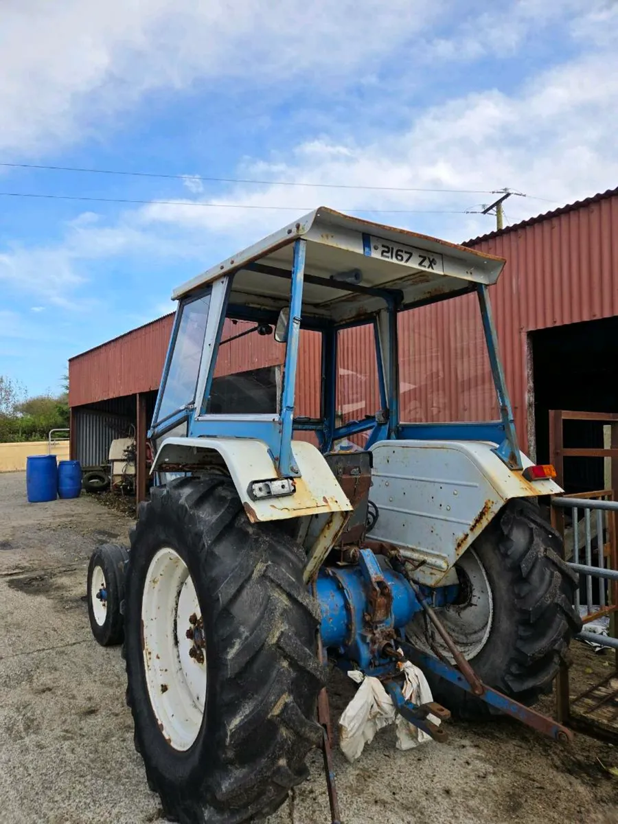 Ford 4000 Tractor - Image 4