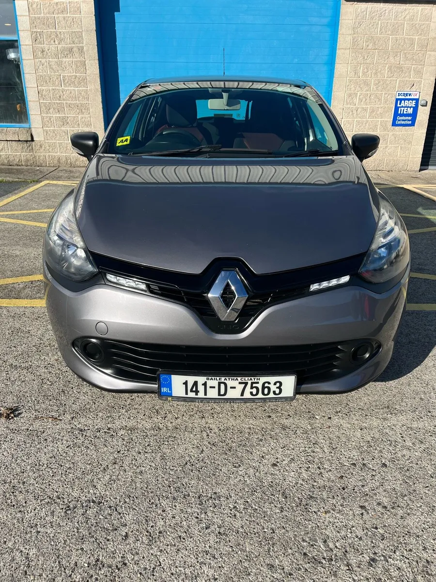 Renault Clio - Image 1