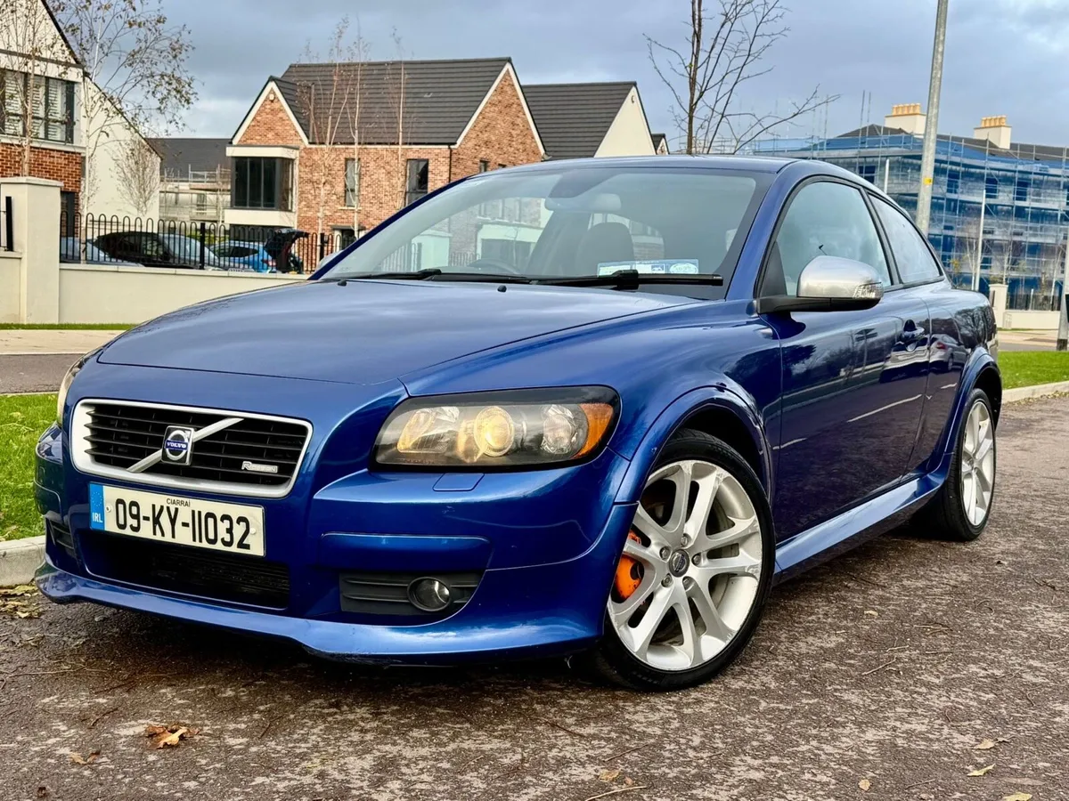 Volvo C30 Coupe  R-Design!! Very unique 🔥 - Image 1