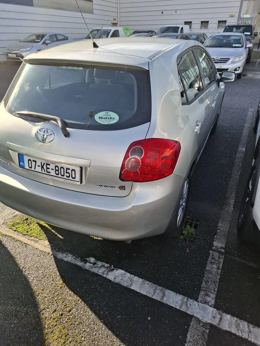 2007 Toyota Auris - Image 2