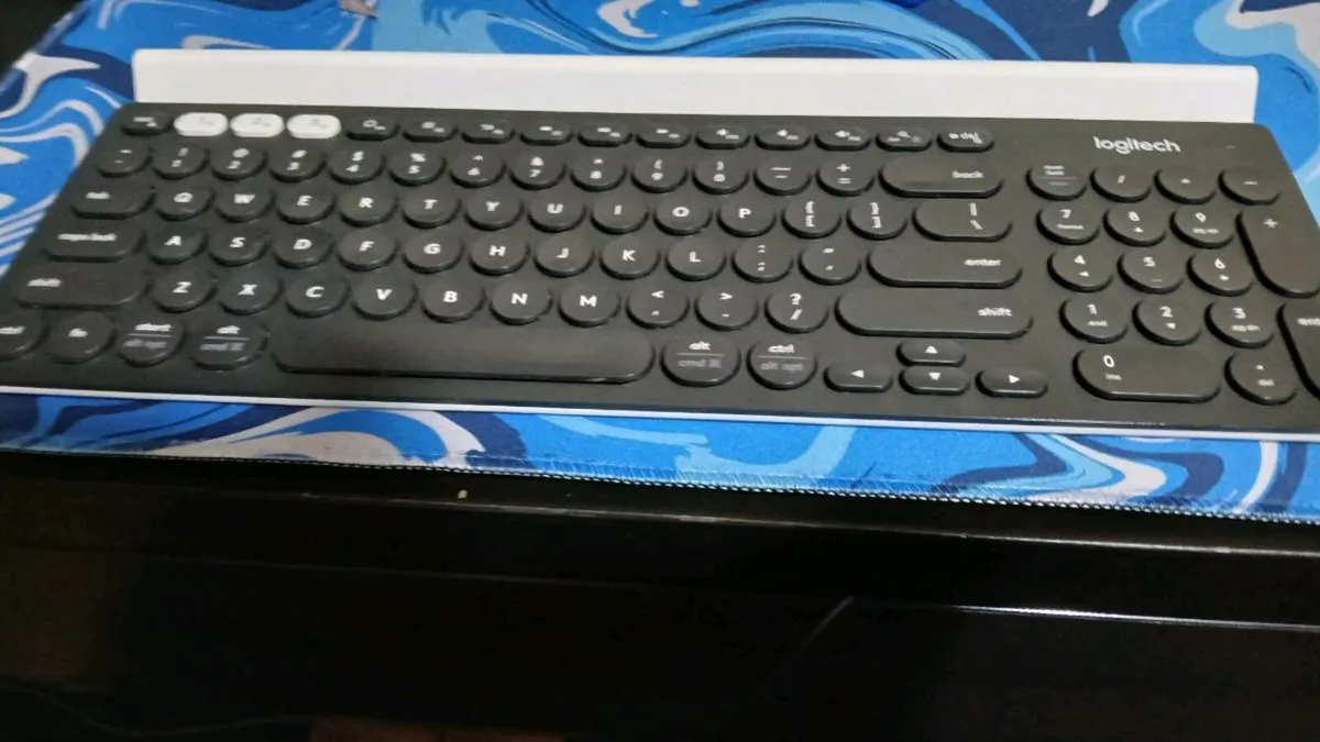 Logitech keybord - Image 1