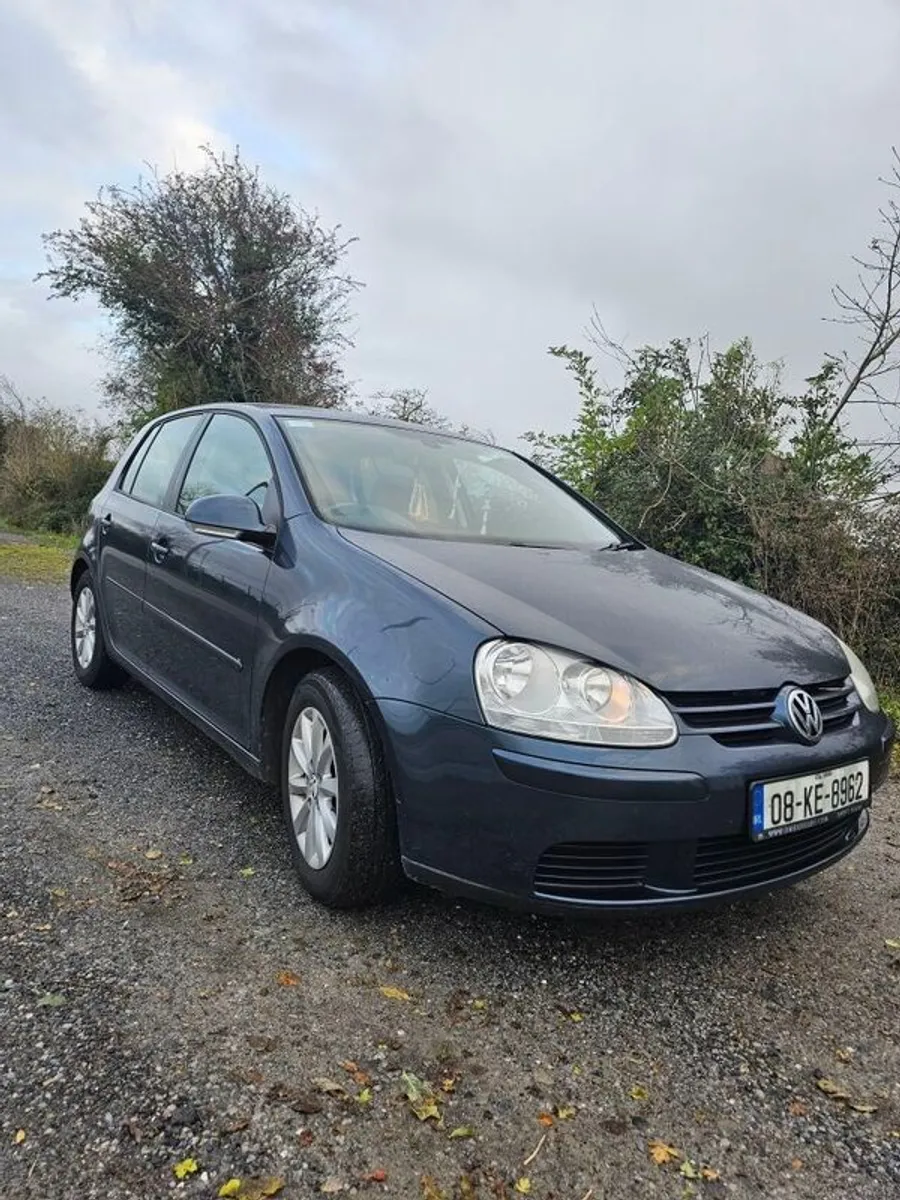 2008 Volkswagen Golf - Image 1