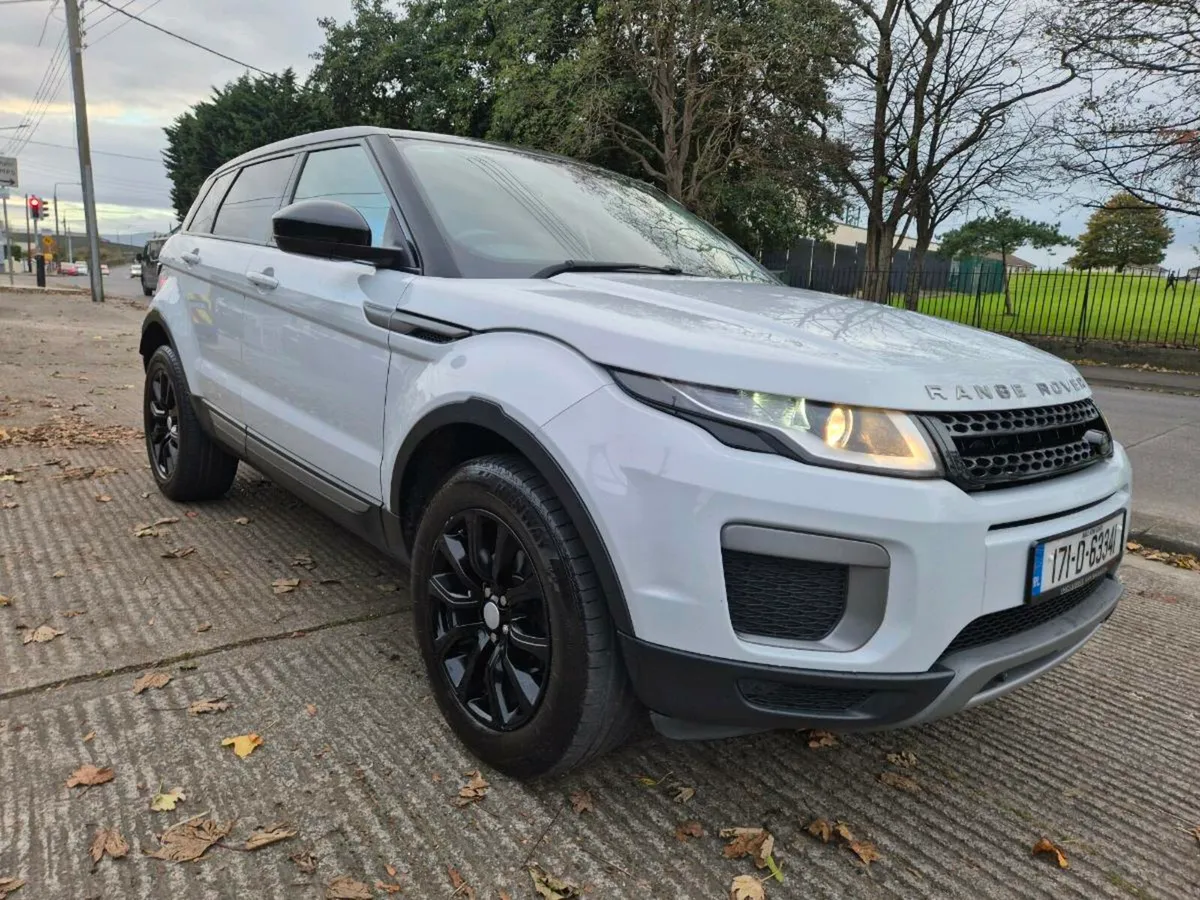 171 Range Rover Evogue (immaculate condition) - Image 3