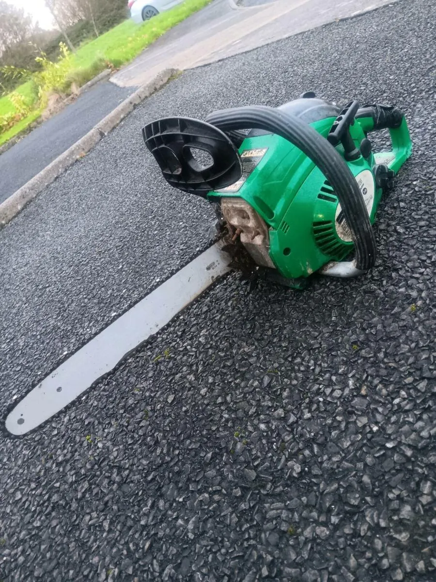 Chainsaw for Sale - Image 1