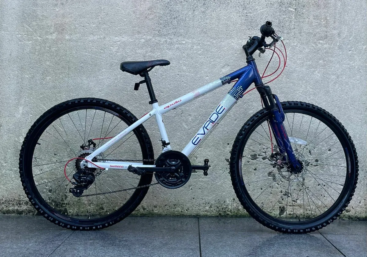 Apollo bicycle 24" wheels - Image 1