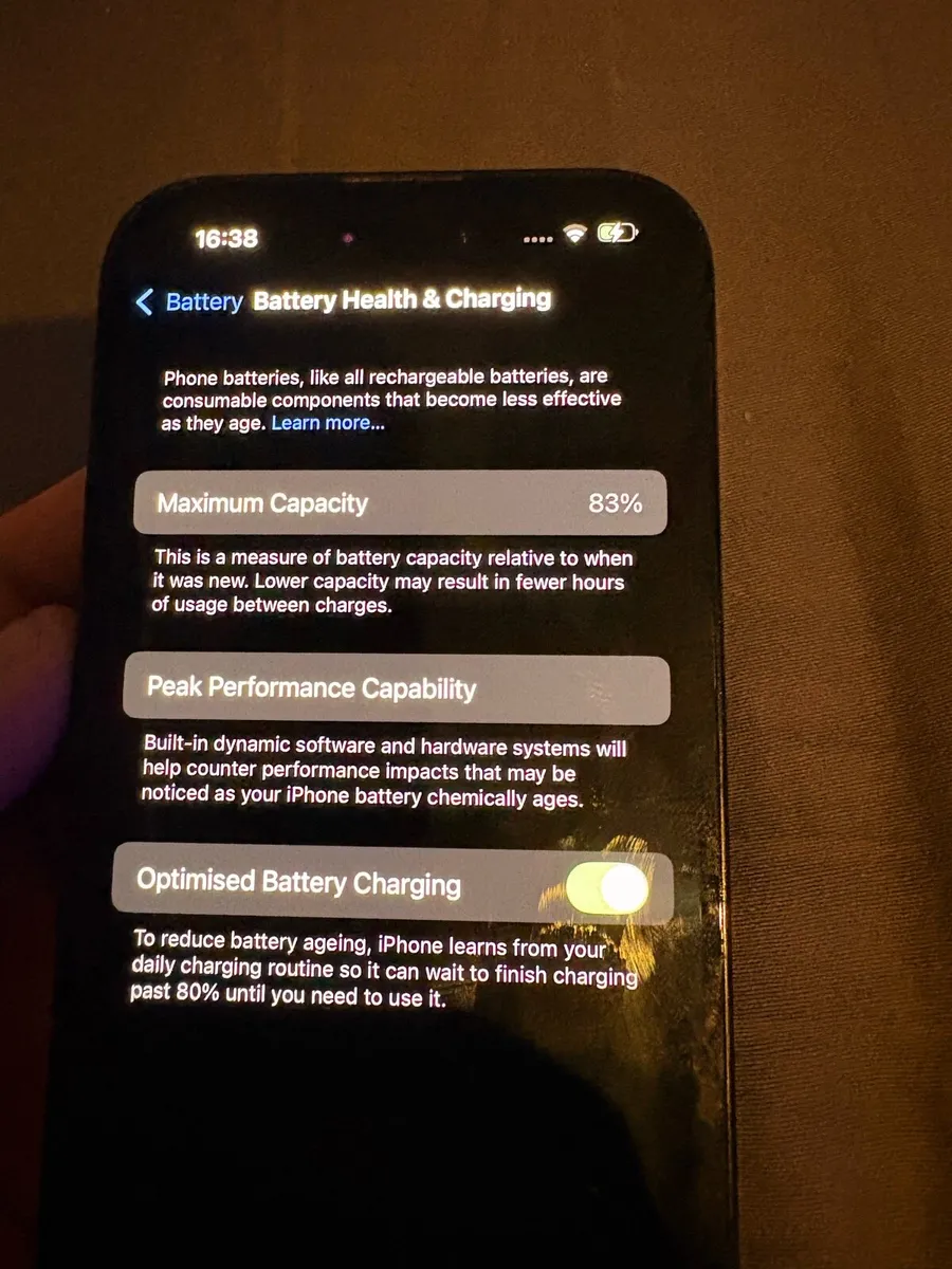 iPhone 14 Pro - Image 4