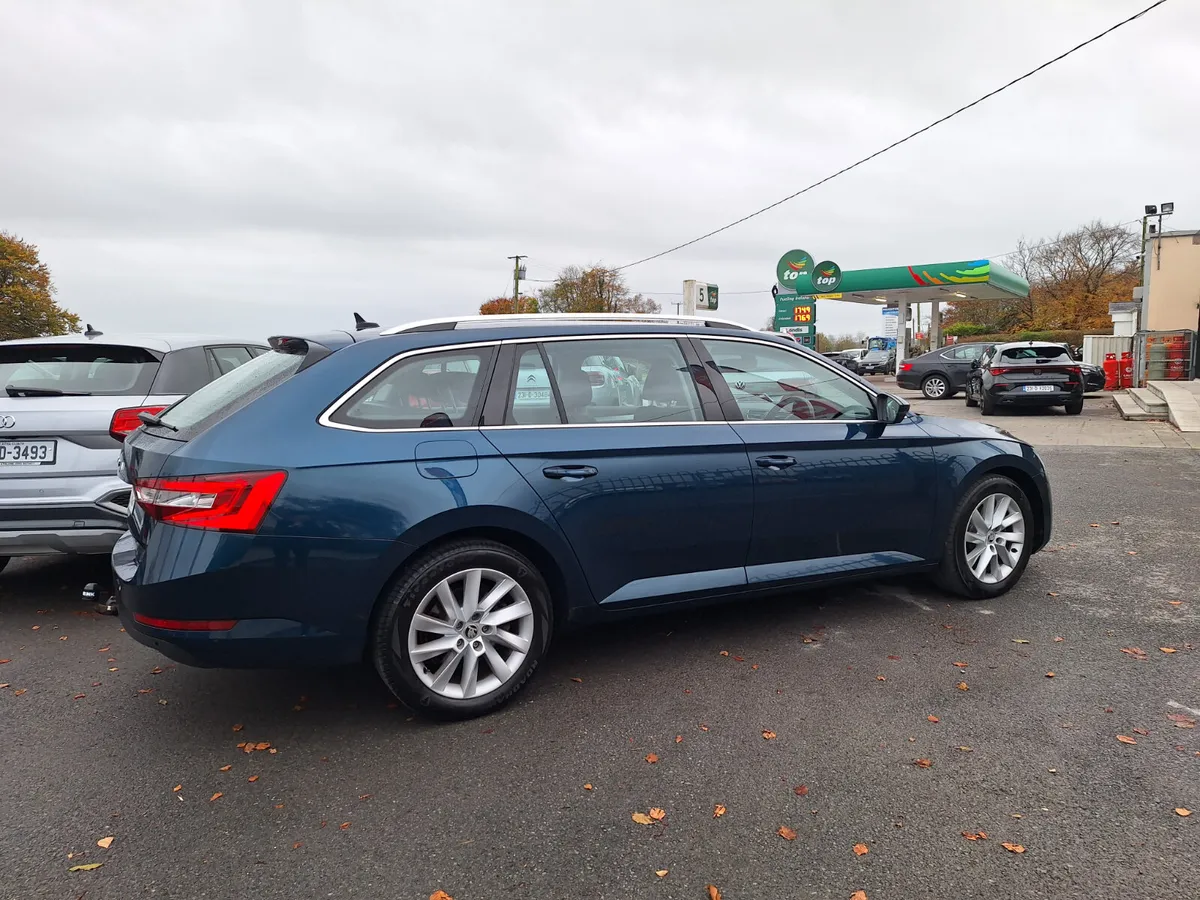 Skoda Superb 2.0.Tdi Estate *Heated Seats/ - Image 3