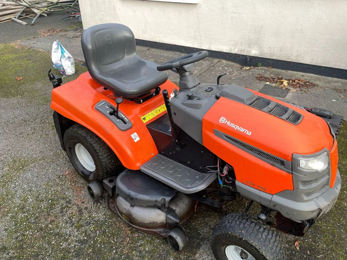 Husqvarna CTH 193 ride on - Image 2