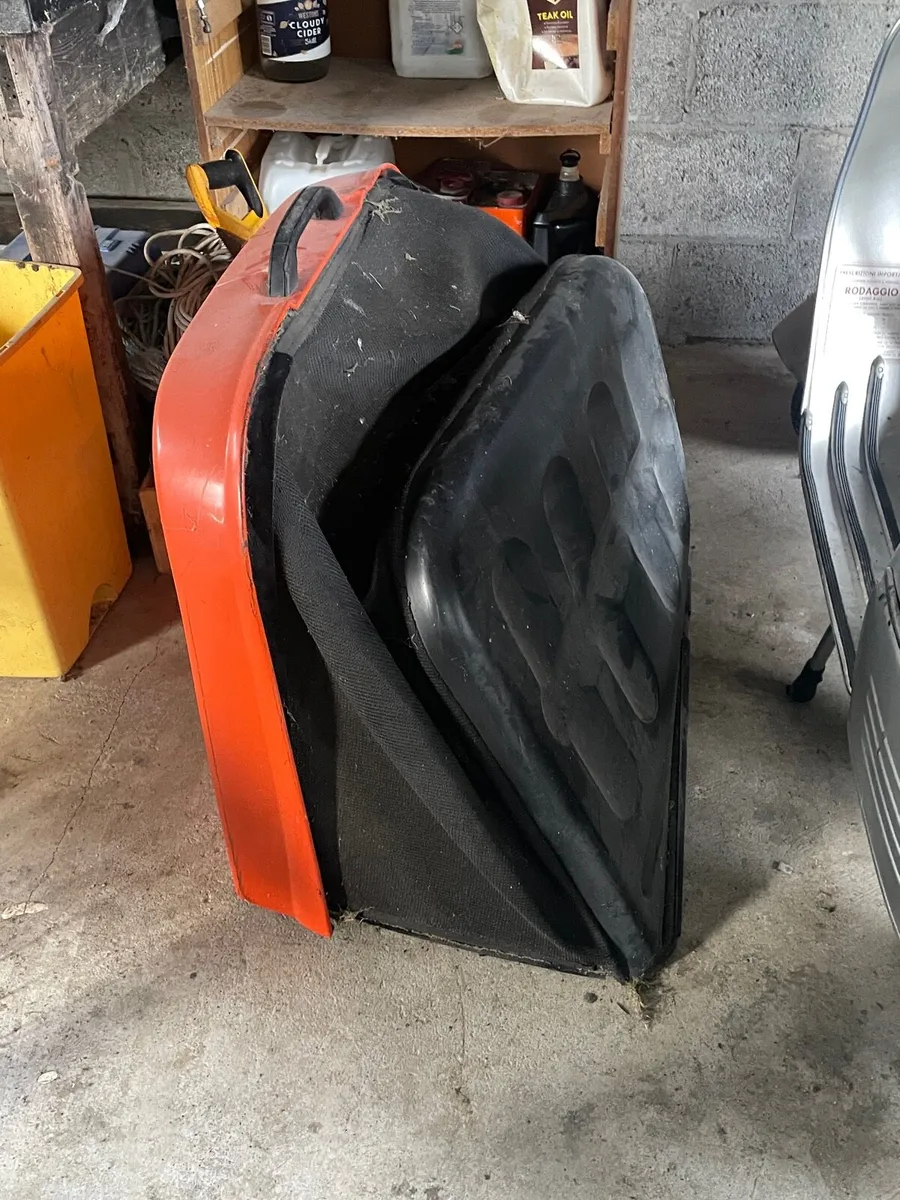 Husqvarna CTH 193 ride on - Image 4