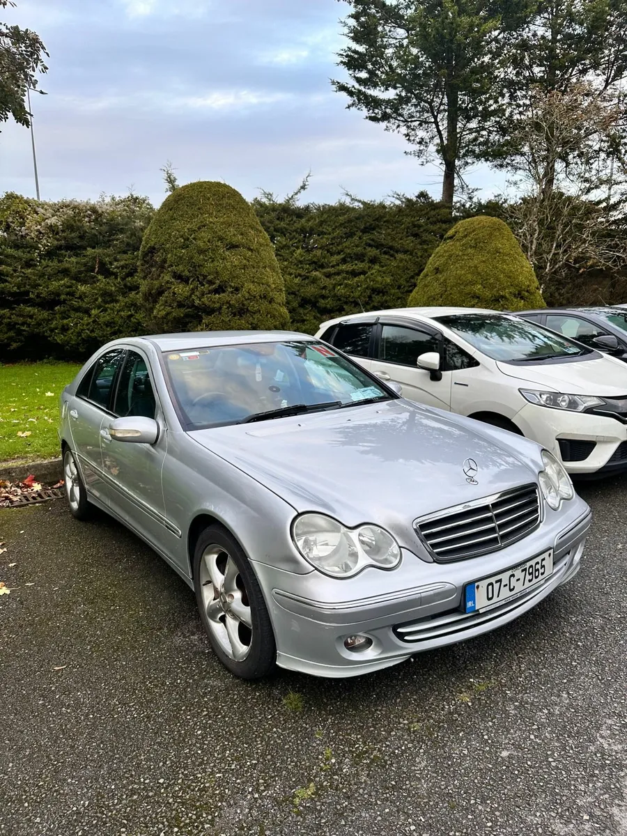 Mercedes-Benz C-Class 2007 - Image 1
