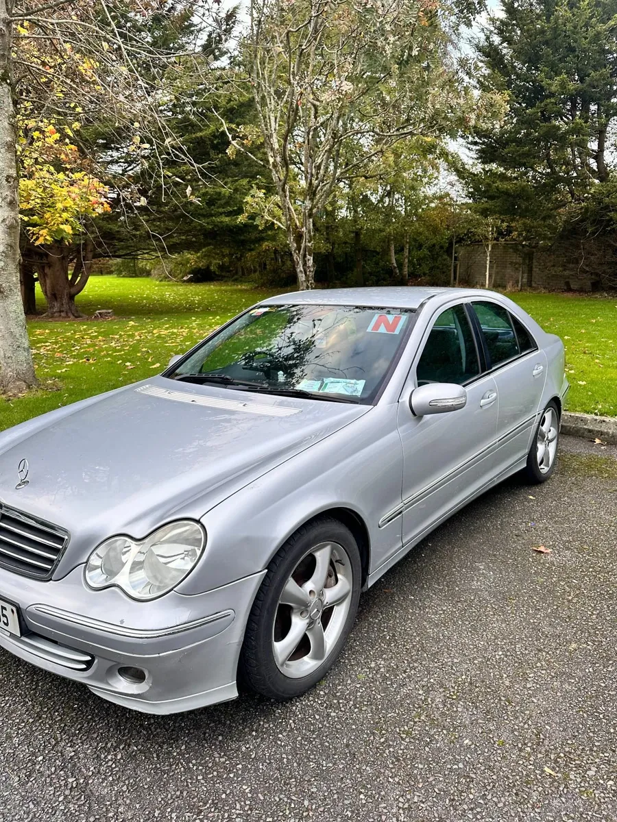 Mercedes-Benz C-Class 2007 - Image 3