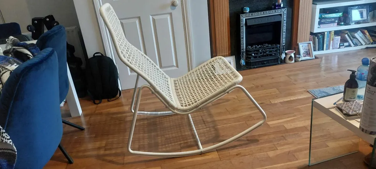 Rocking chair