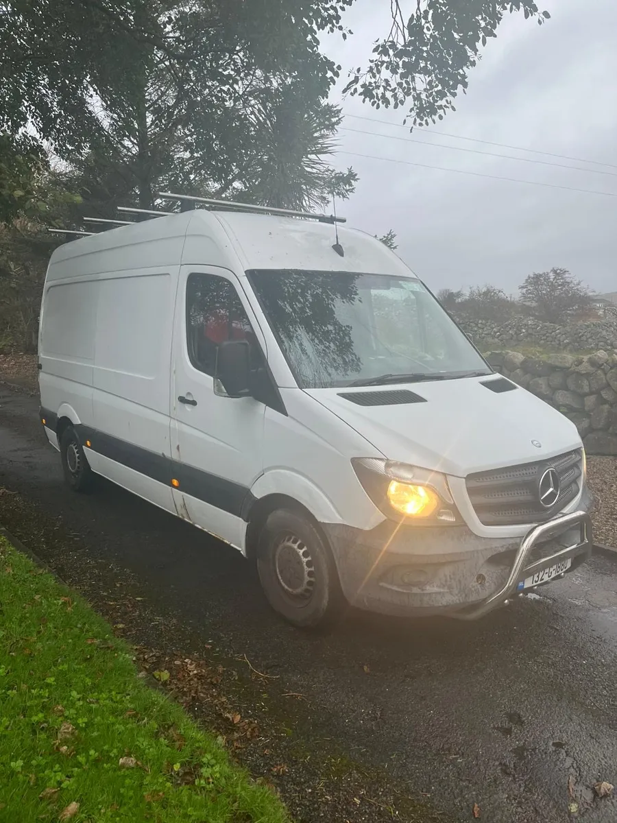 Mercedes Sprinter 2013 - Image 2