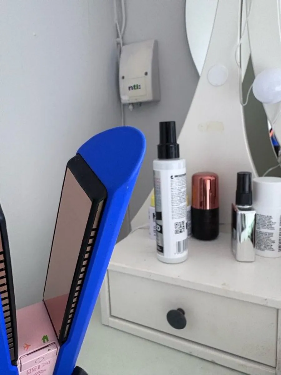 dyson corrale hair straightener - Image 2