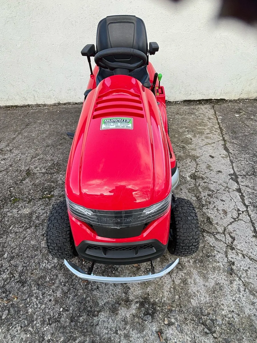 Honda HF2417 - Image 1