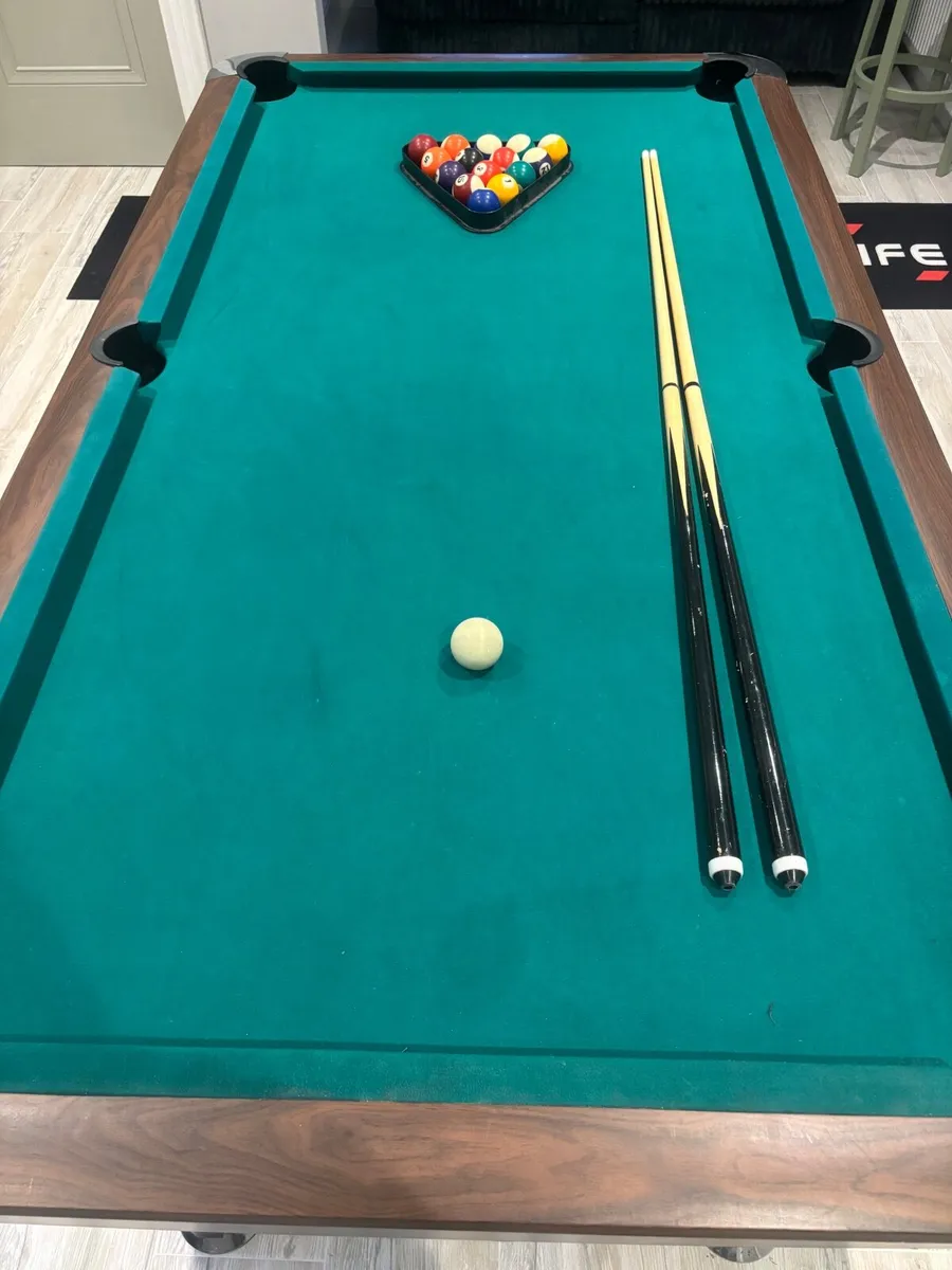 Pool table - Image 3