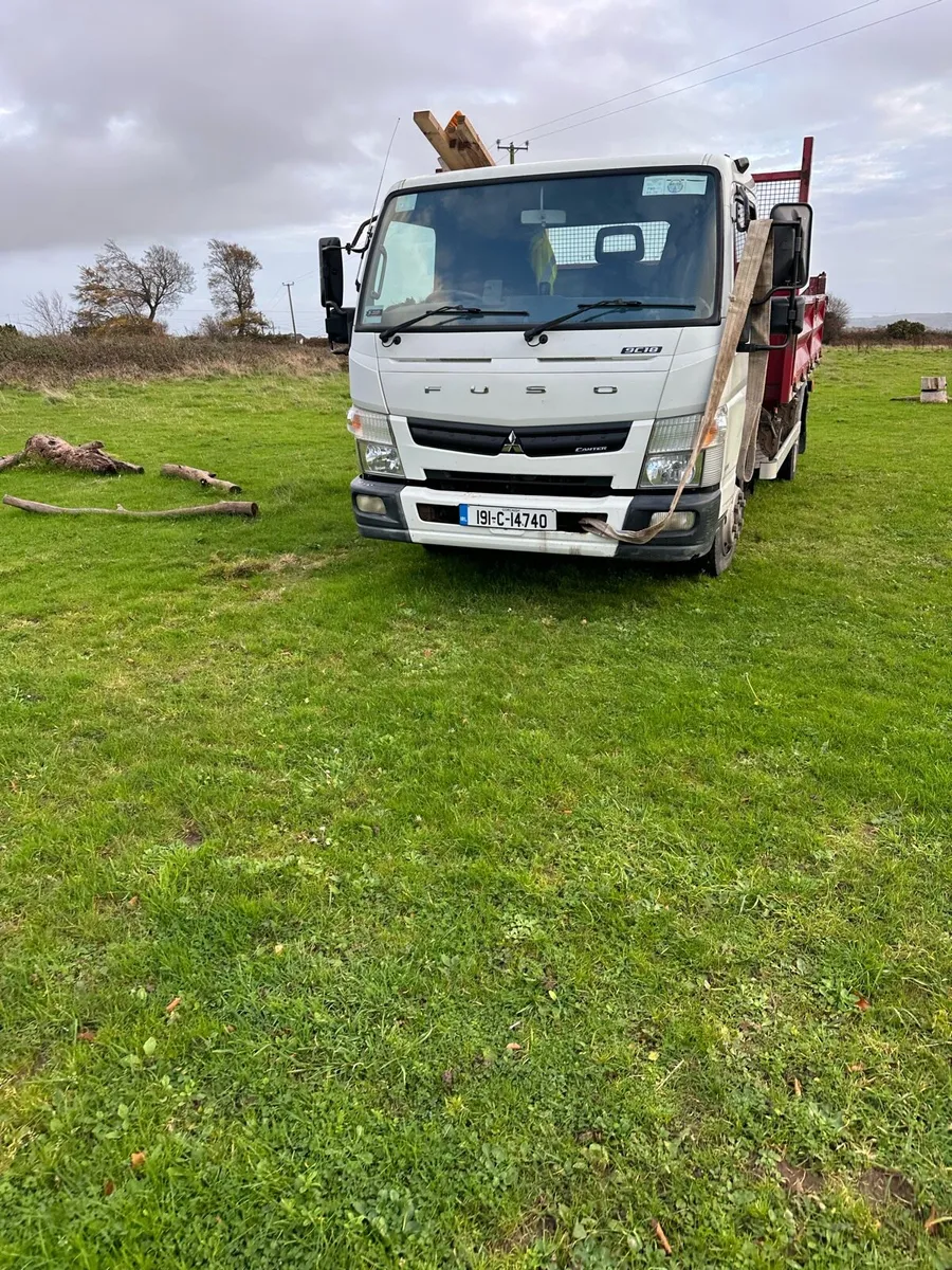 Mitsubishi fuso - Image 1