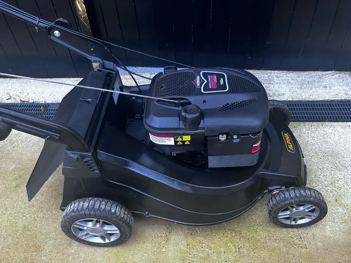 Lawnmower Self-Propelled - Image 1