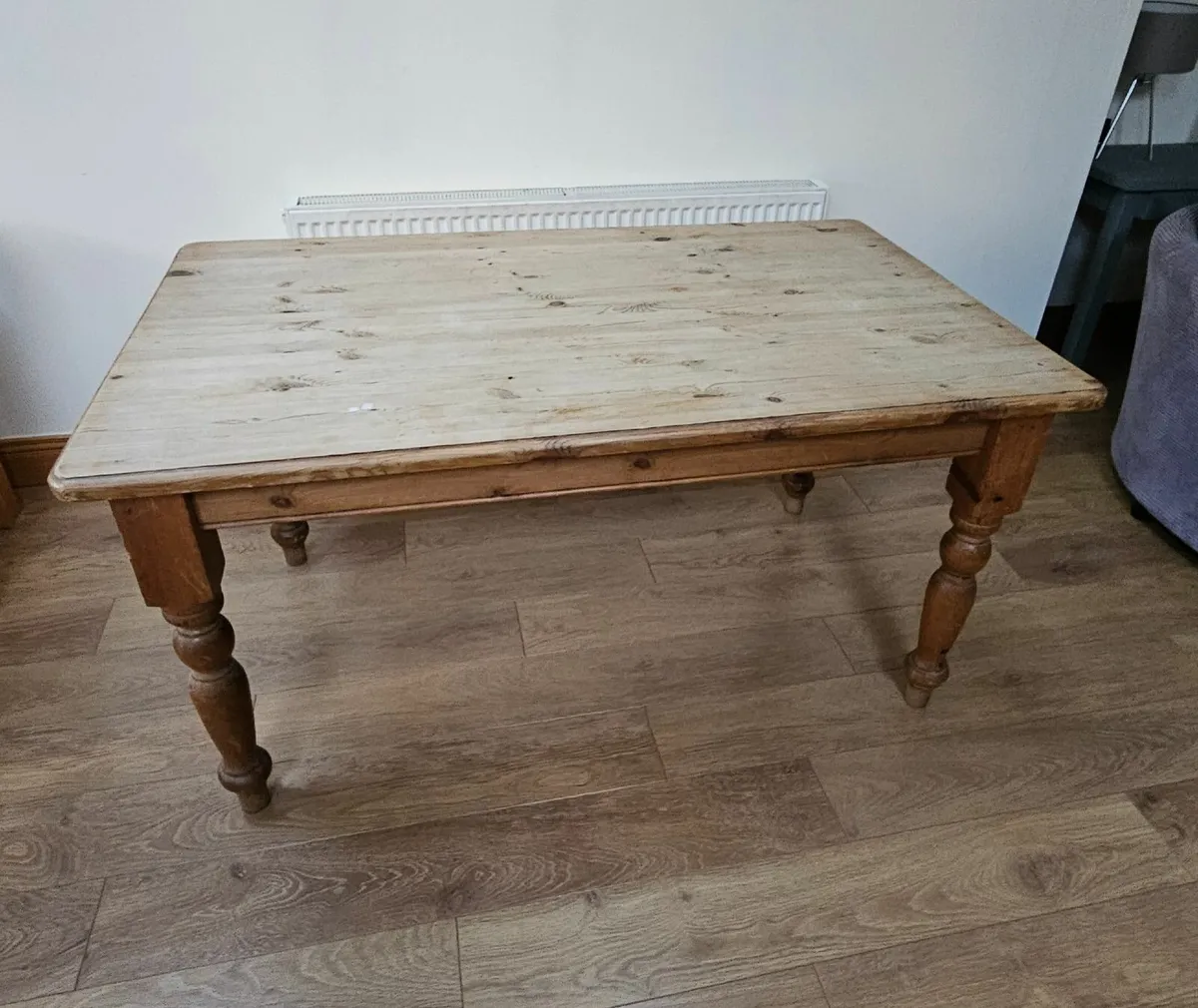 Kitchen Table - Image 1