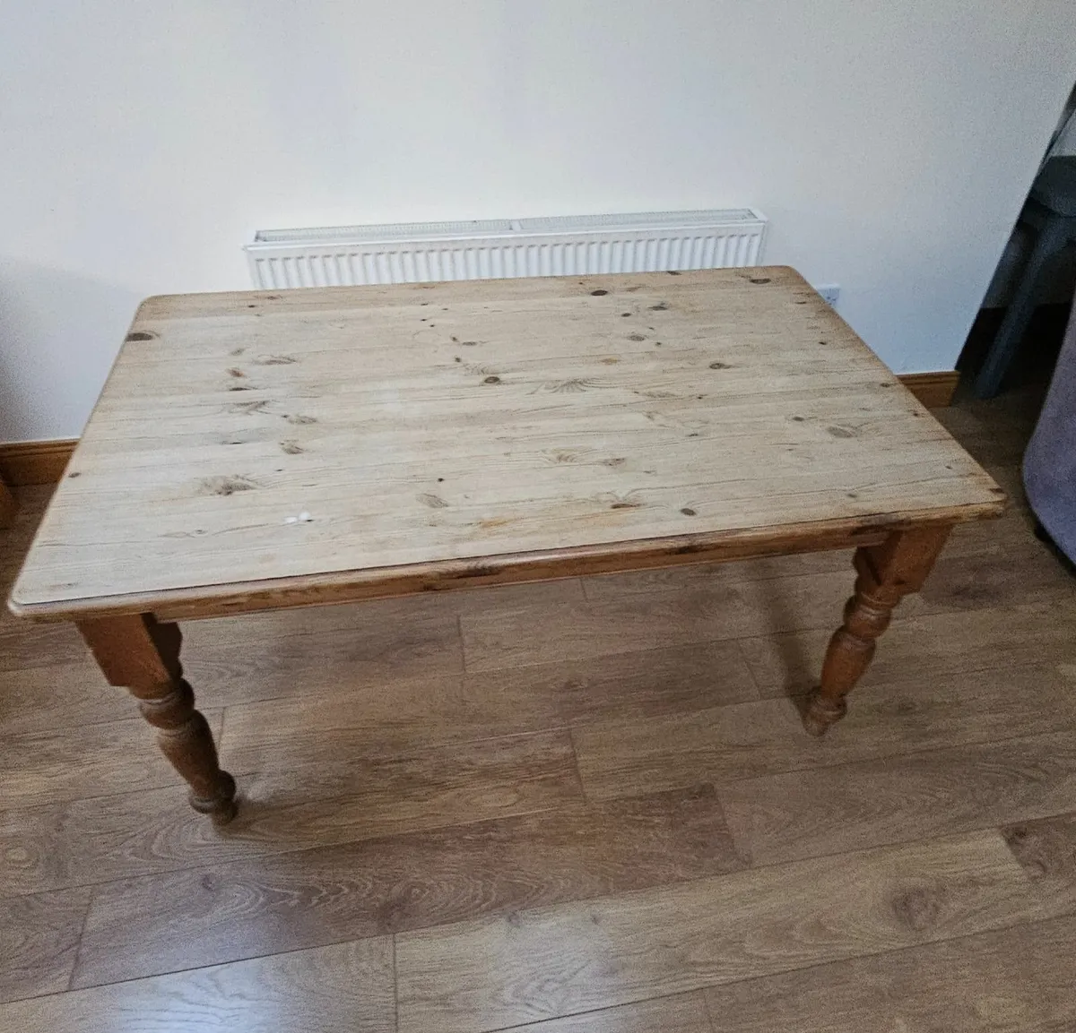 Kitchen Table - Image 2