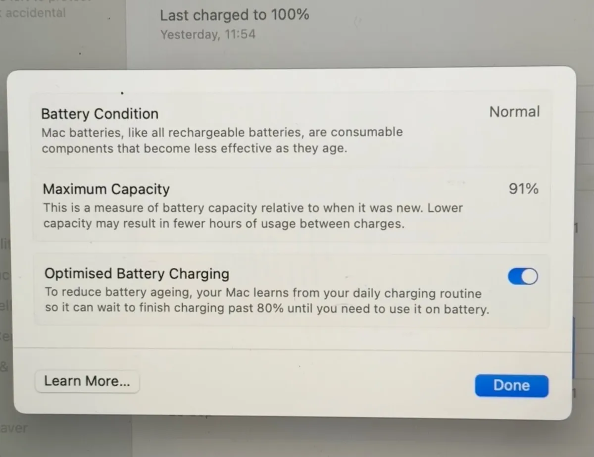 Macbook Air M1 2020 - Image 3