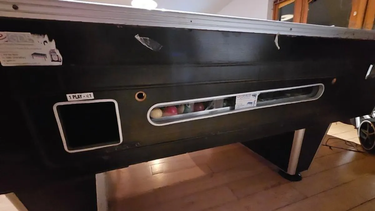 Free Pool Table - Image 3