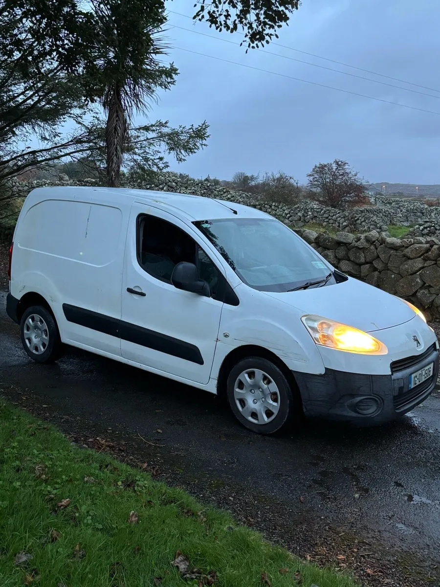 2012 Peugeot partner - Image 1