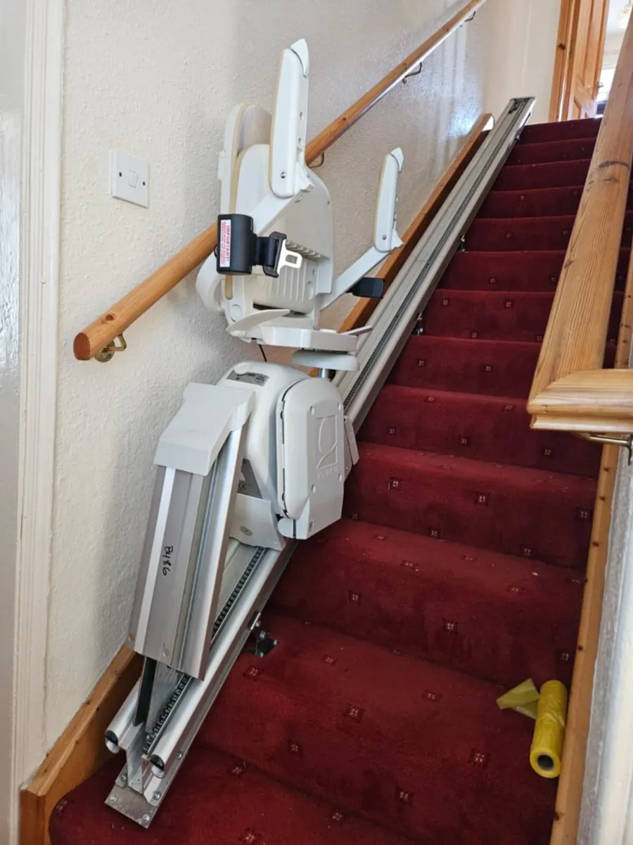 Stair lift - Image 1