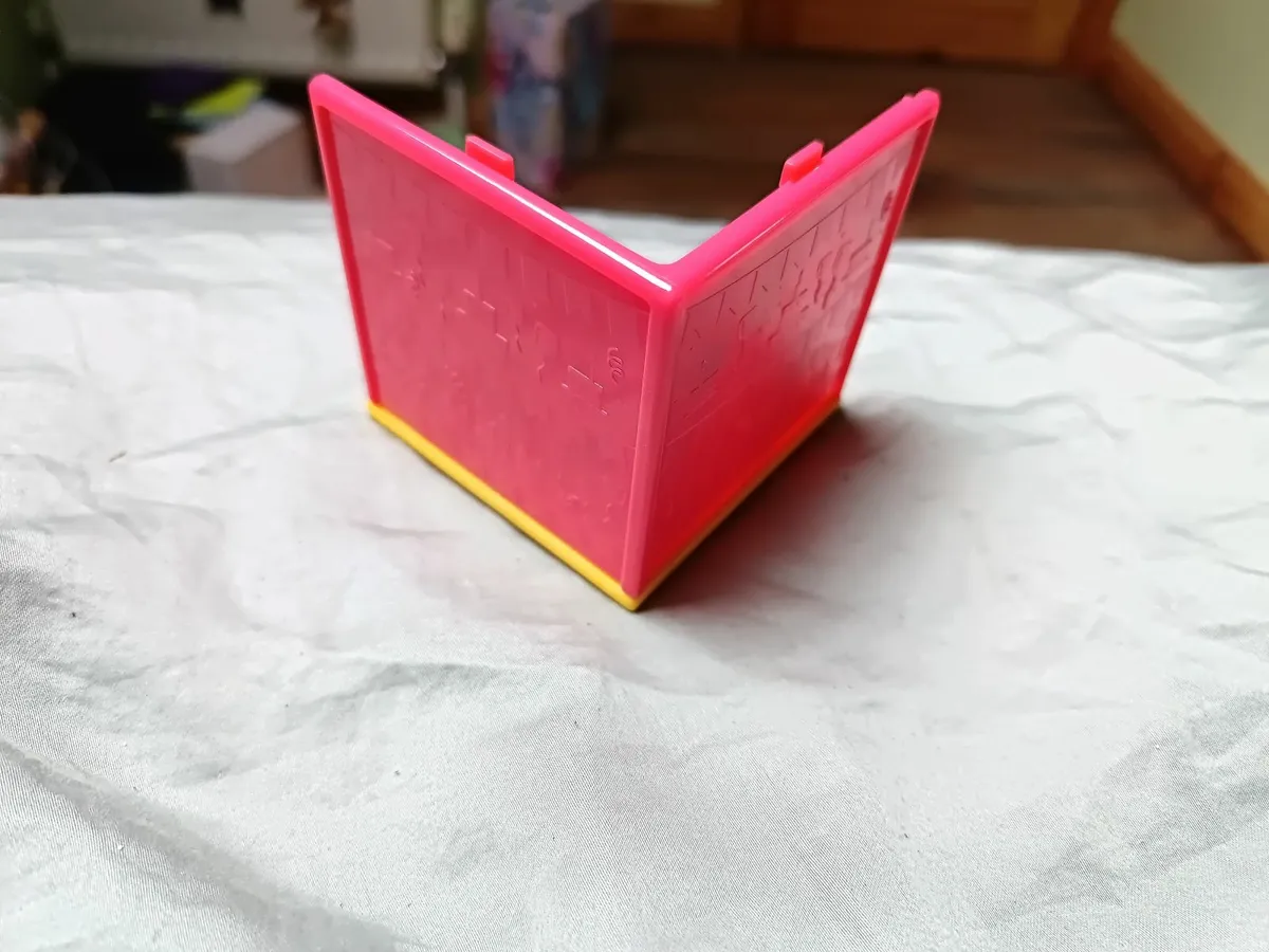 My Mini Mixieq's party play set - Image 2