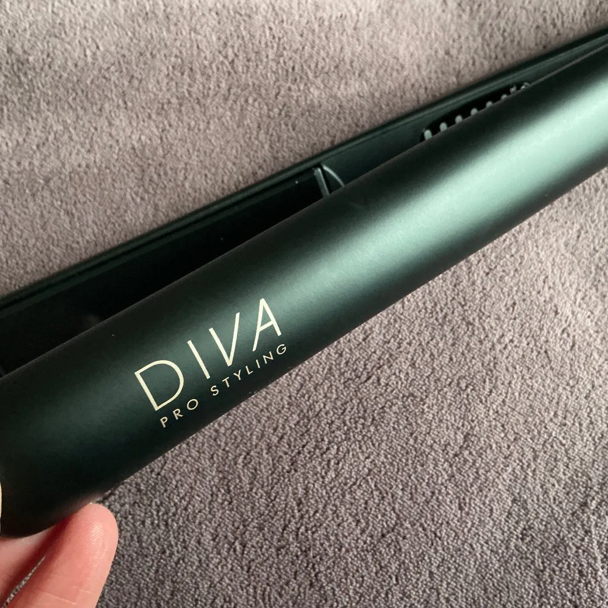 Hair Straighteners - Image 1