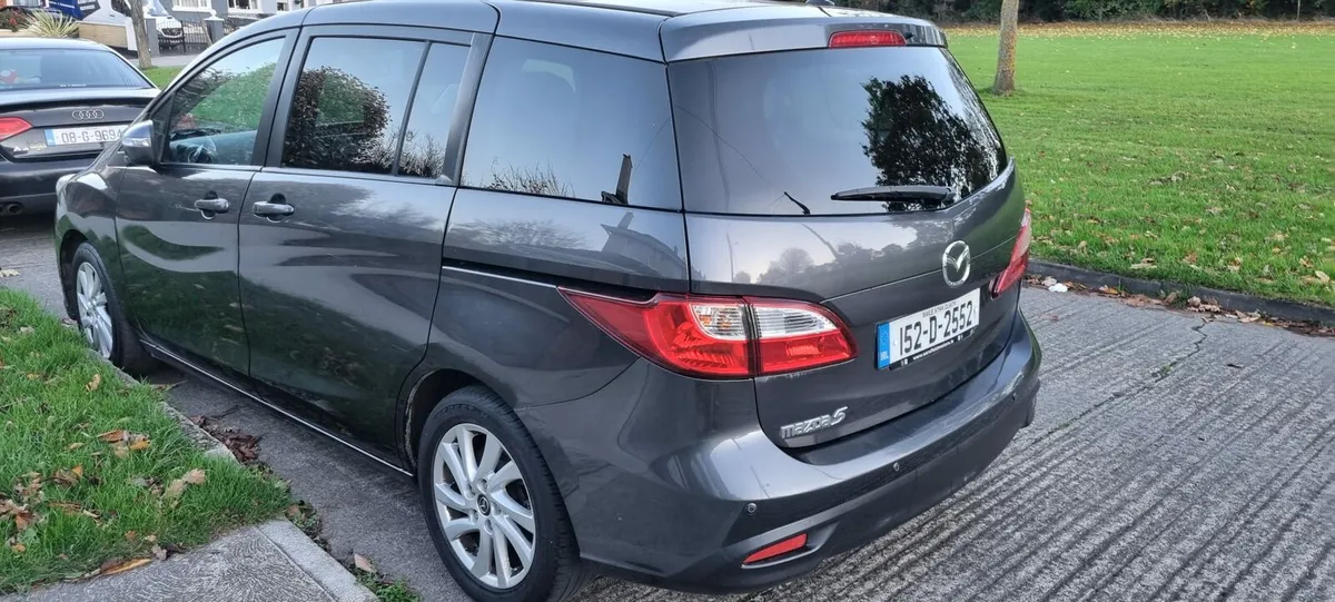 Mazda 5  €4750 new nct - Image 4